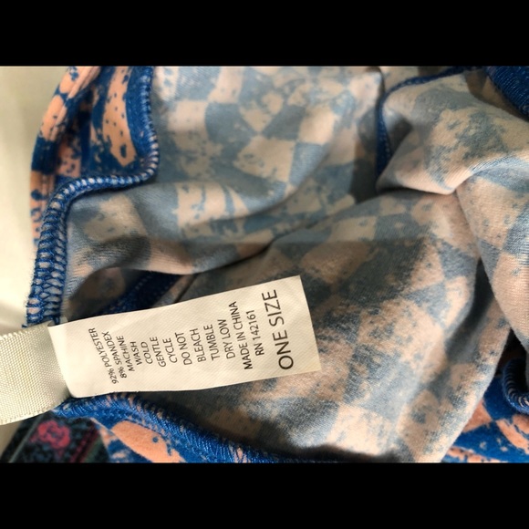 Leggings all 4 one price - Picture 3 of 6